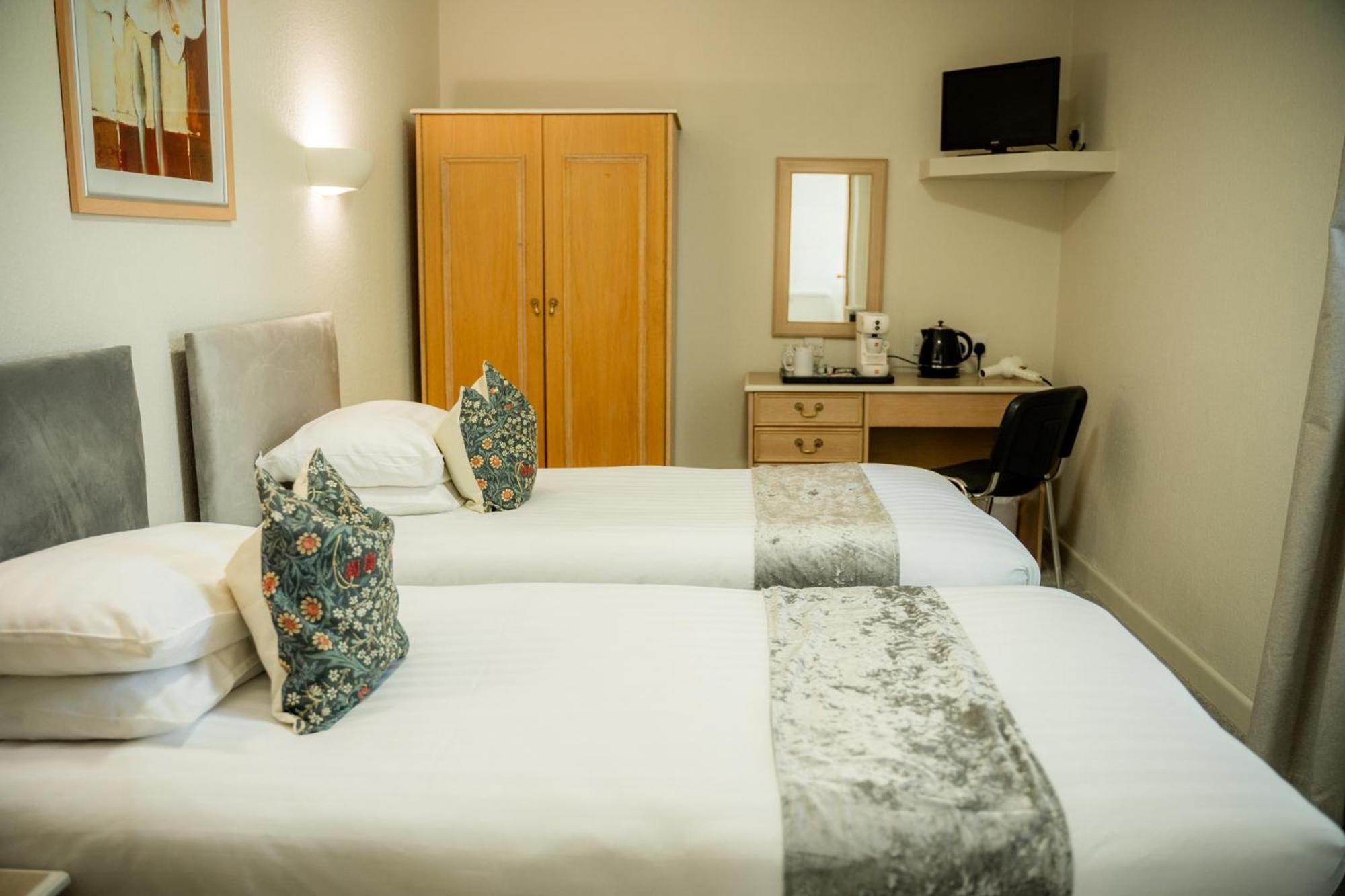 The Mayfair Hotel Bournemouth Esterno foto
