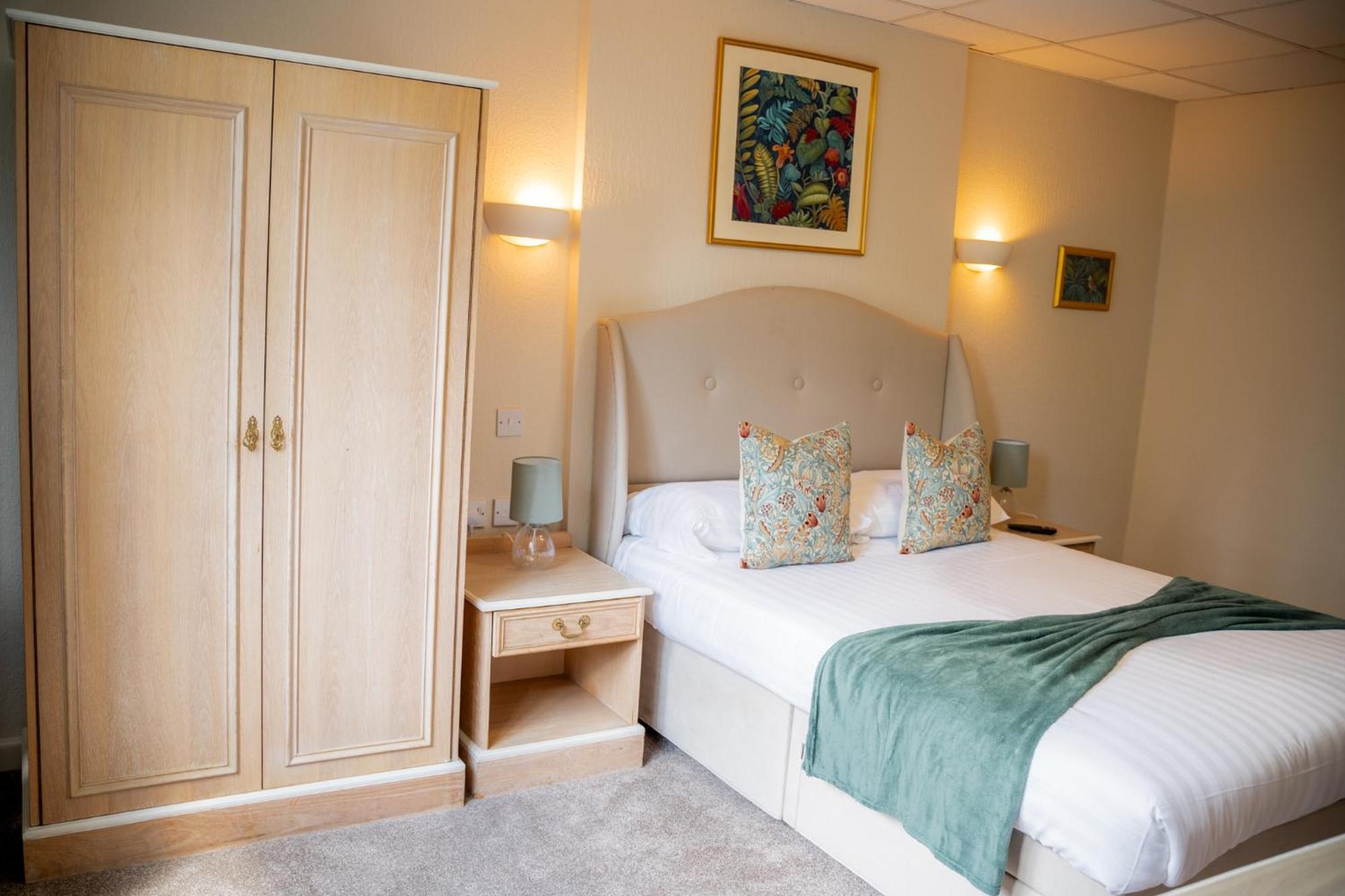The Mayfair Hotel Bournemouth Esterno foto